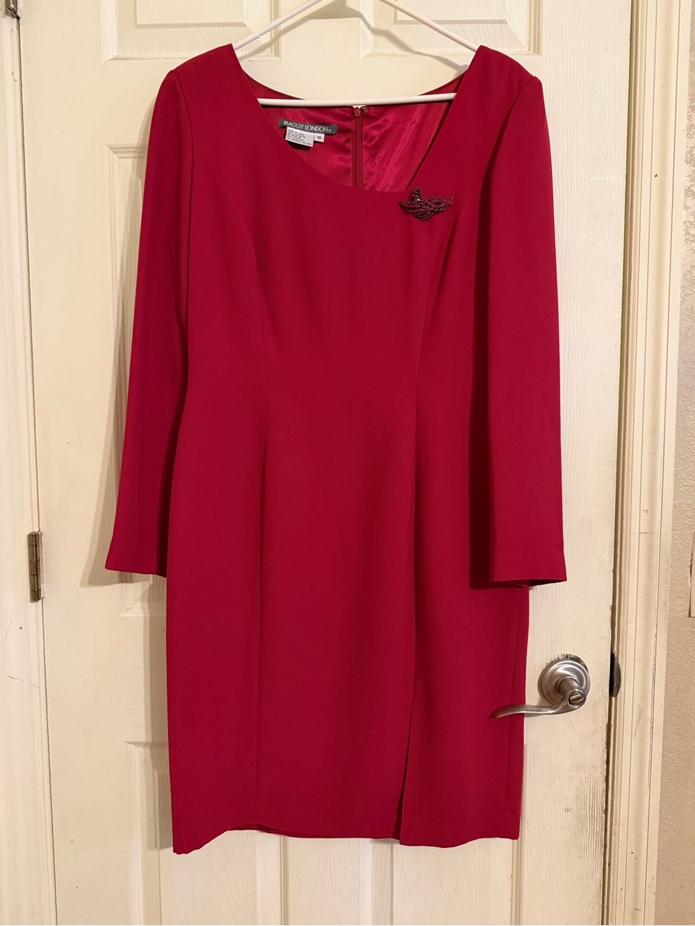 Maggy London red Long-Sleeve Sheath Dress with Brooch